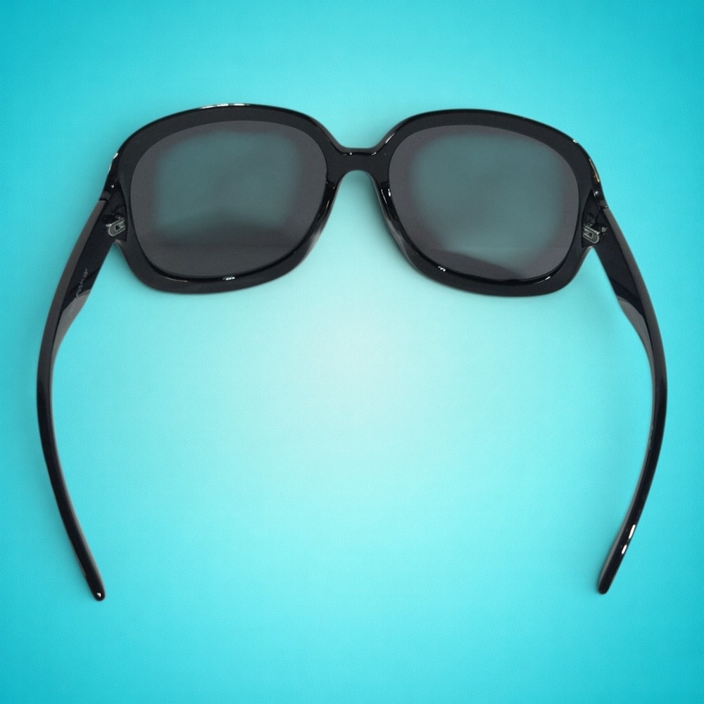 New‎ Women's Oversized Polarized Black Sunglasses - Picture 4 of 5